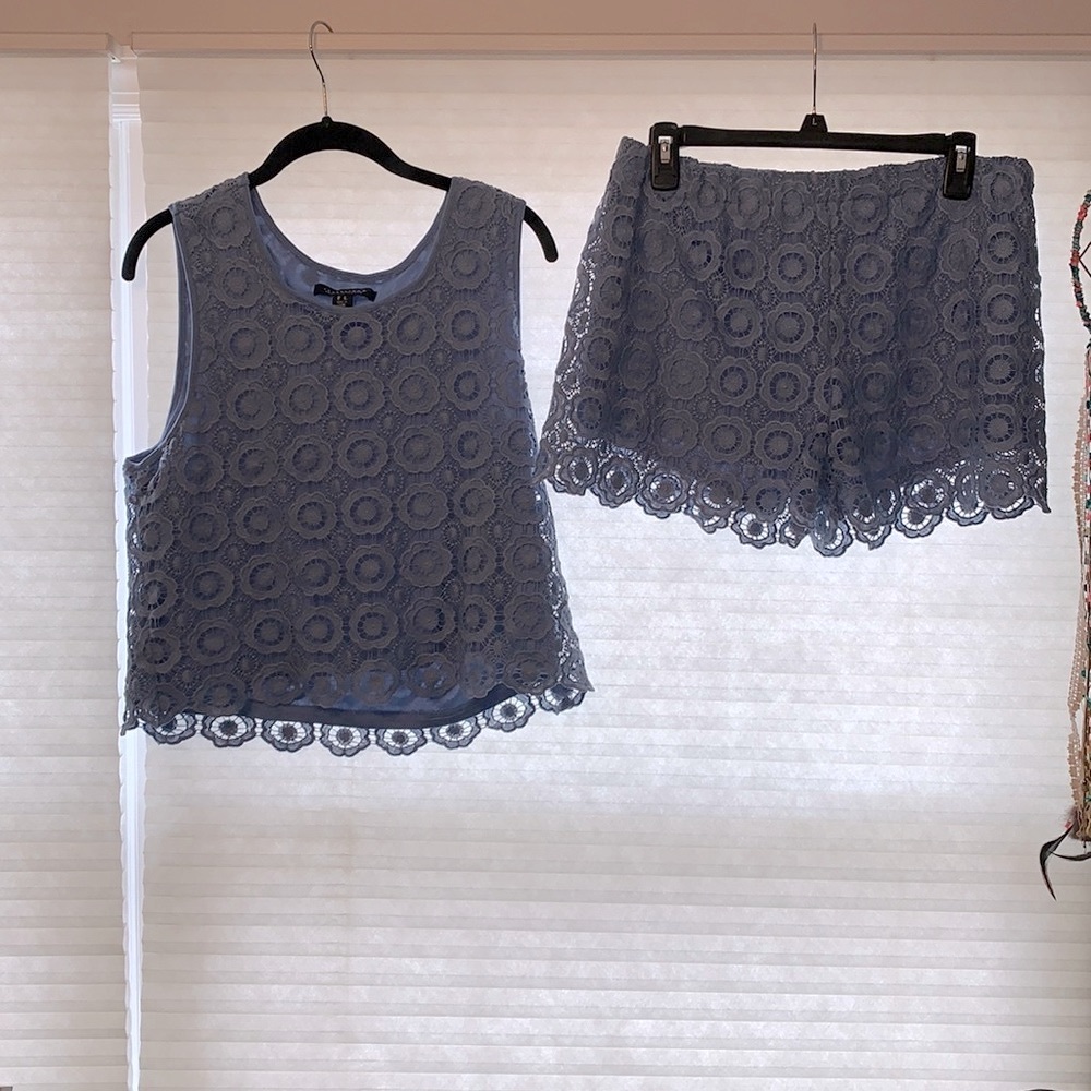 Kohls 2 piece set size large worn once